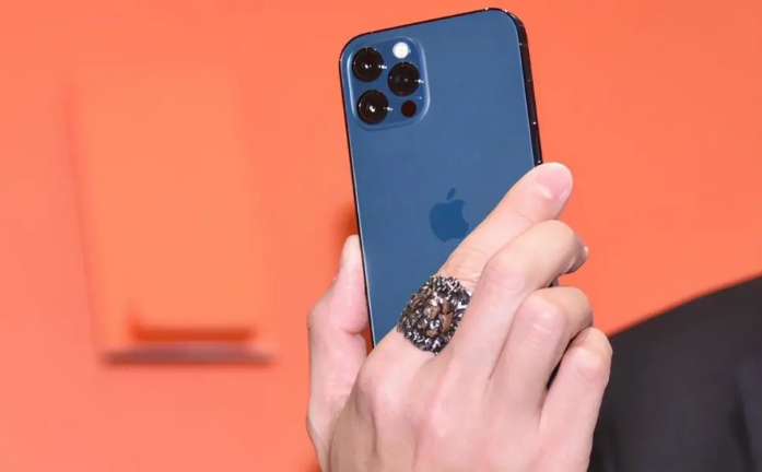 潍坊苹果手机维修分享iPhone12系列重启方法教程 