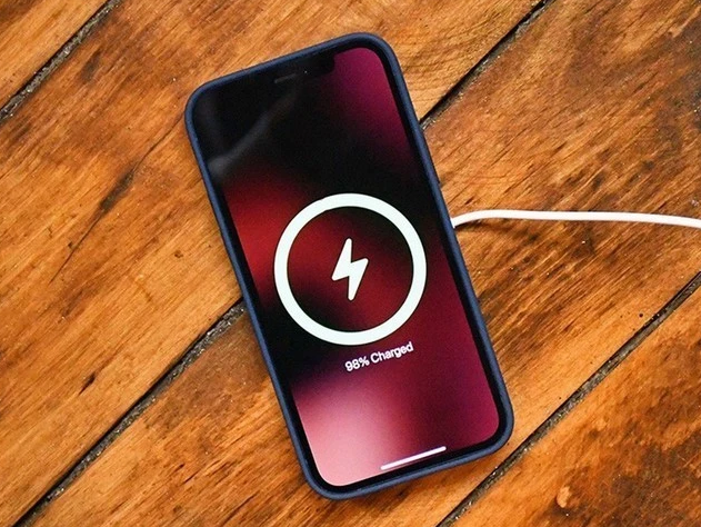 潍坊苹果手机维修分享iPhone 12可以随便充电吗 